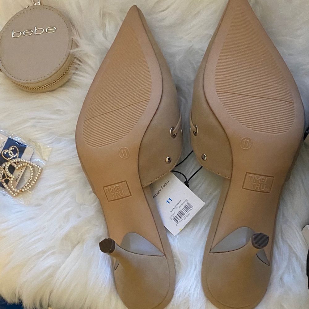 Tan Mules - Picture 4 of 4
